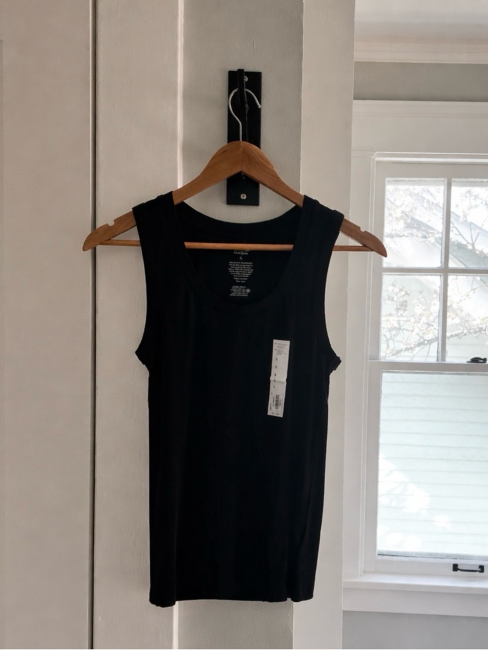 NWT Nine West Soft Spun Ribbed Tank size small
